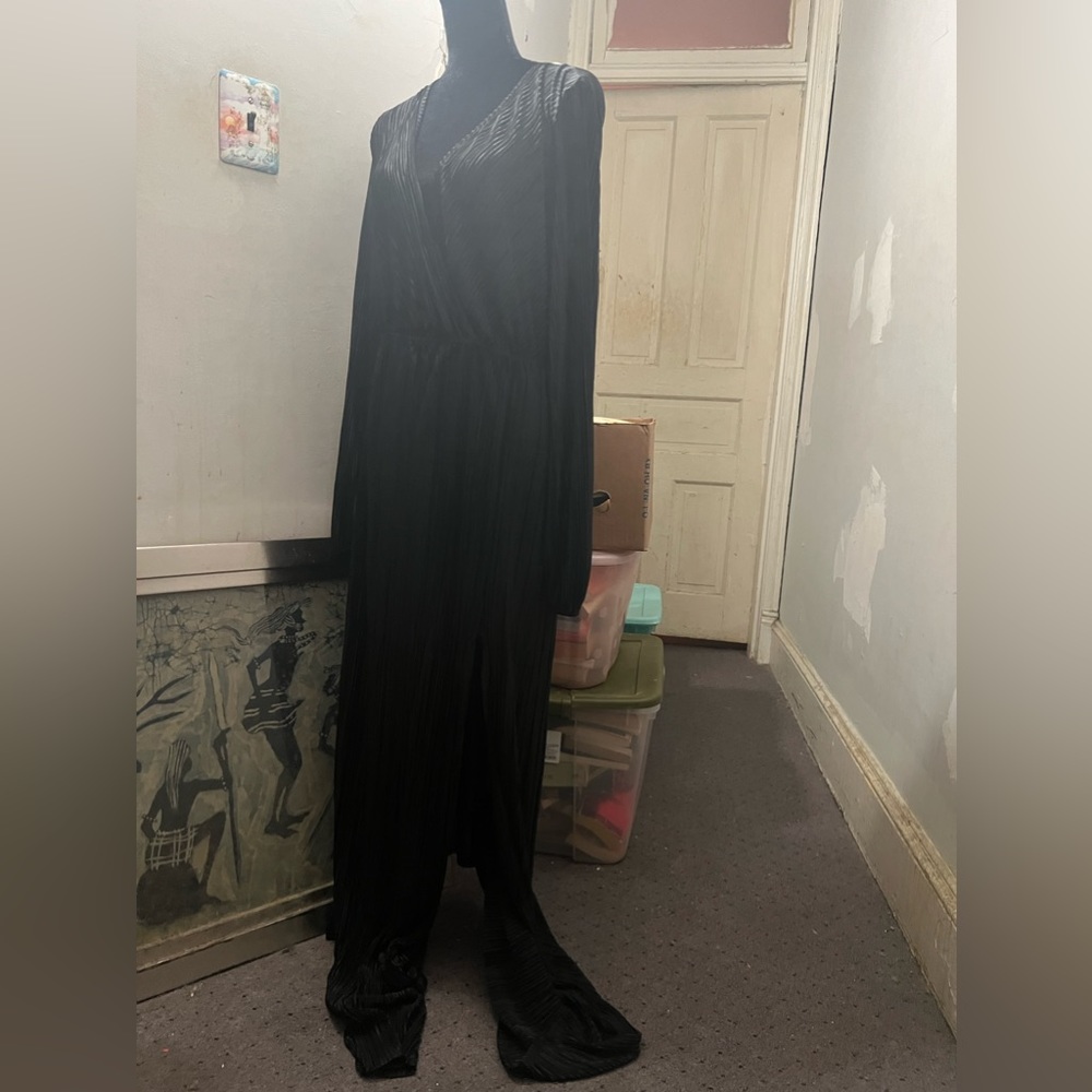 K + Glam Long Sleeved V Neck Long Black Dressy Dress